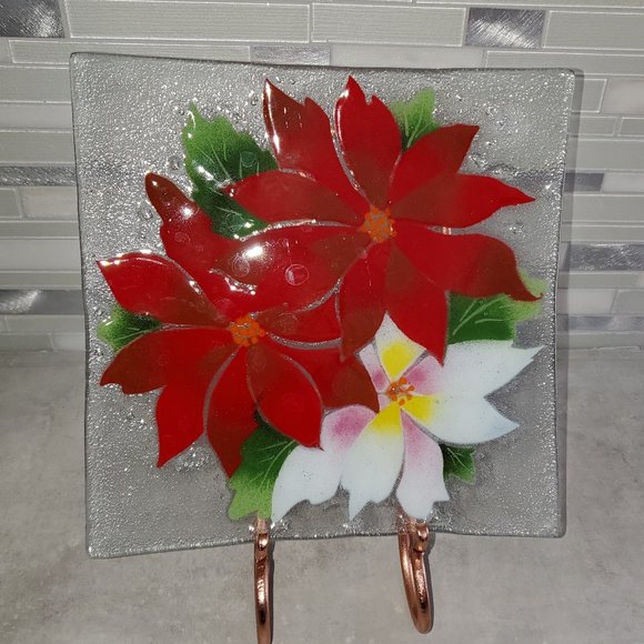 Fused Art Glass #56063 Signed Wm McGrath "Poinsettia" - Picture 1 of 4